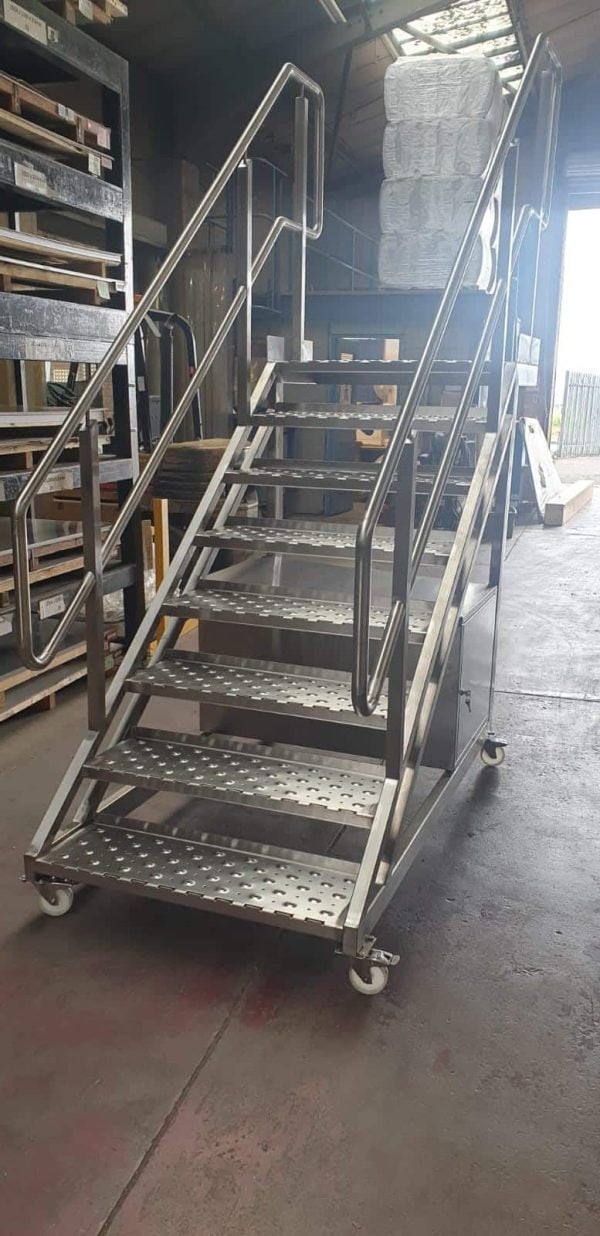 Stainless Steel Mobile Steps | Products | Unitech Engineering